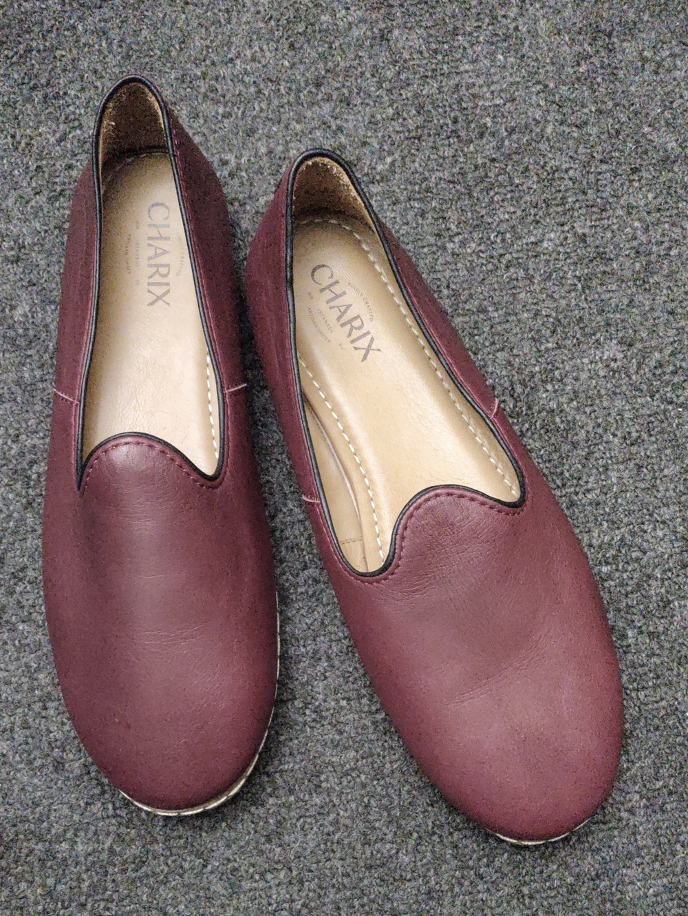CHARIX Women's Burgundy Slip-On Loafers